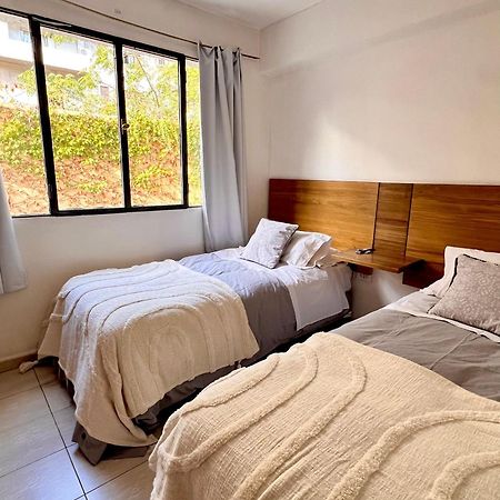 Departamento de 2 dormitorios, Excelente ubicación Mendoza Exterior foto